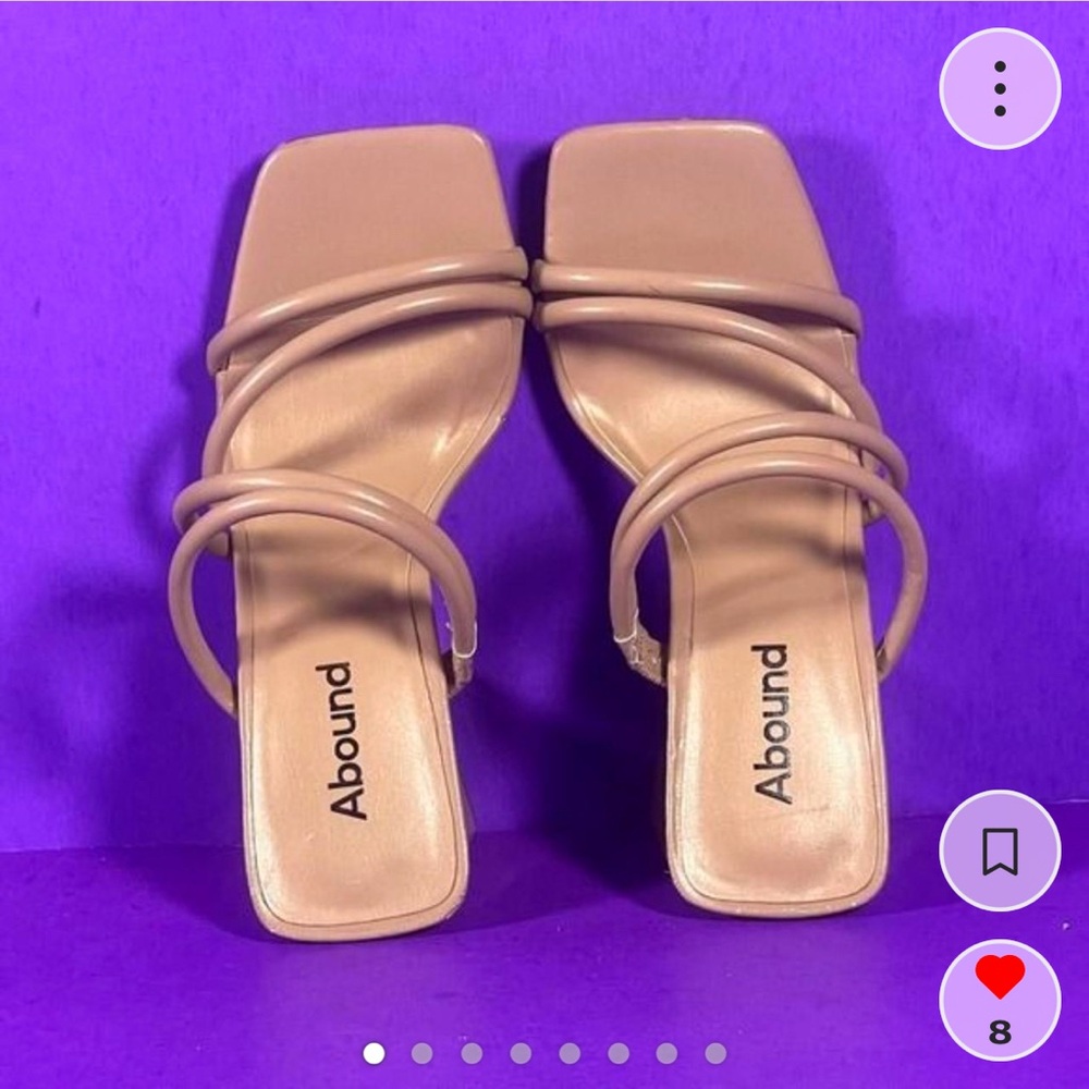 SIZE 4 Abound women’s Shoe